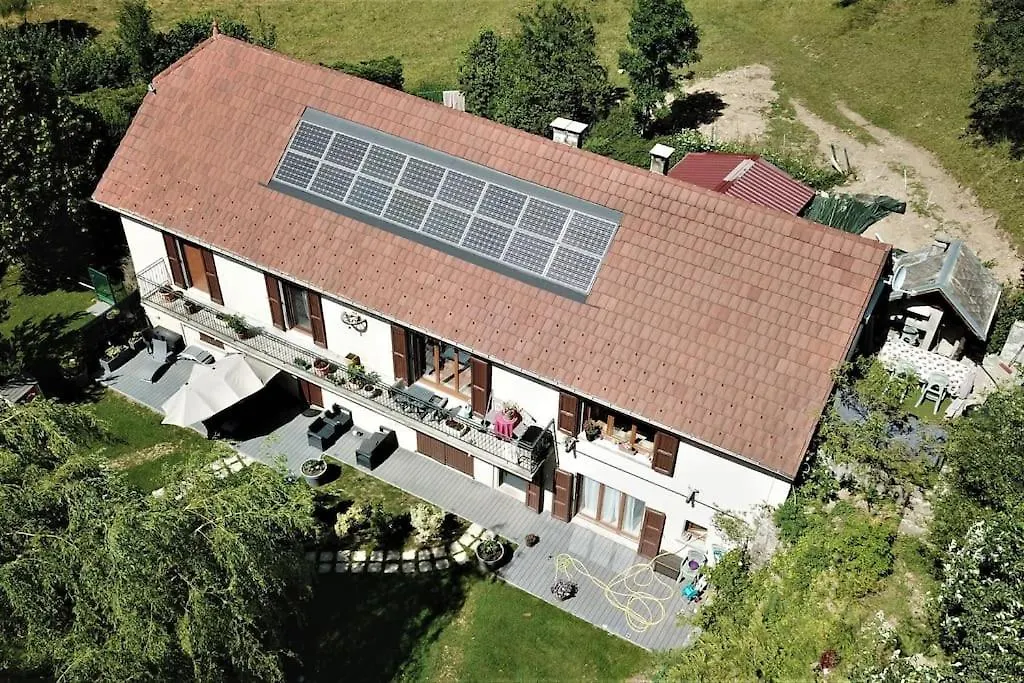 Maison De Campagne A L'Etage Villa Ser-Sigaud